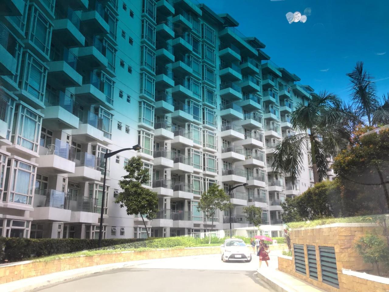 Condo At Parkside Villas Across The Airport Manila Exterior foto